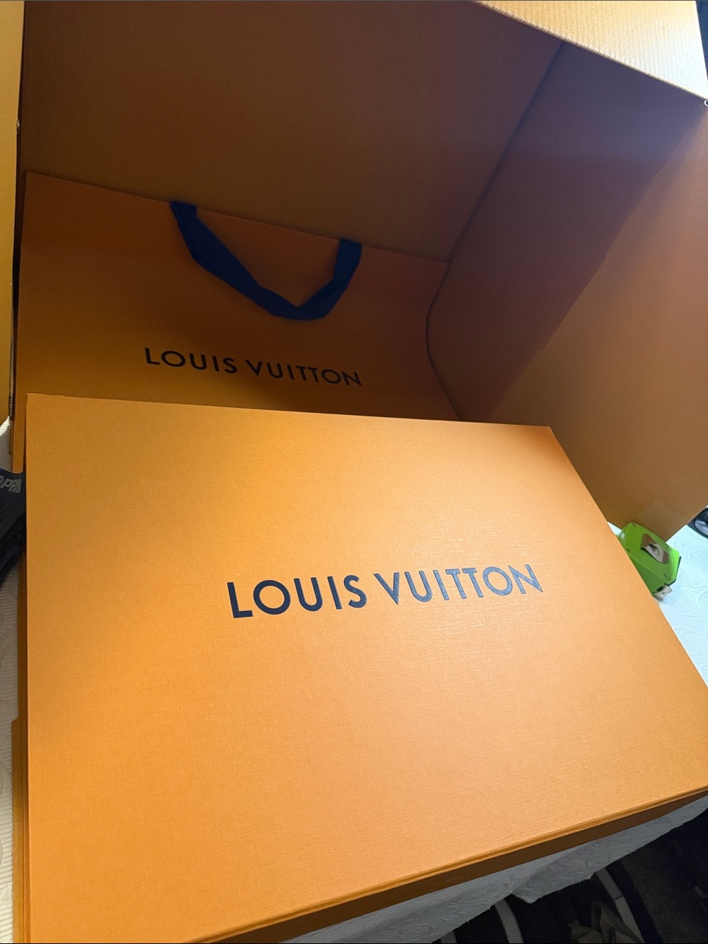 Louis Vuitton Orange Gift Bag with Blue Ribbon Handle and Box Set. - Picture 4 of 15
